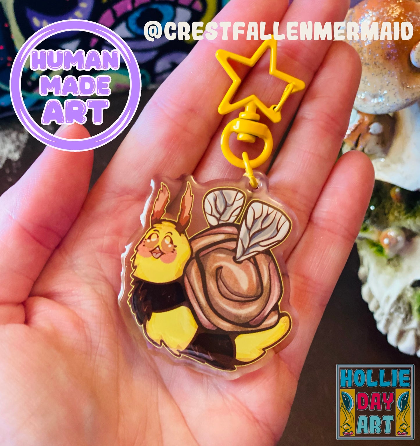 Happy Snail Bumblebee Keychain